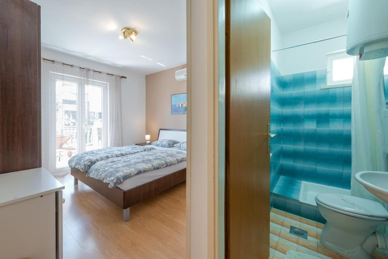 Guesthouset Adria 3*